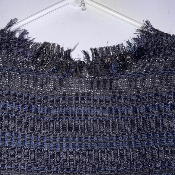 SALE‼️ Zara bouclé tweed long sleeve top - Picture 5 of 8